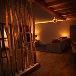 Romantic House With Jakuzzi Veszpremfajsz