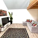 Romantic House With Jakuzzi Apartment Veszpremfajsz