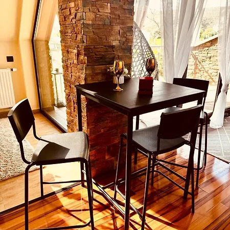 Csaladi Wellness Apartment Veszpremfajsz