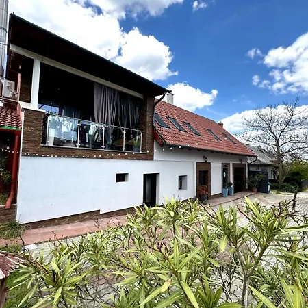 Apartamento Romantic House With Jakuzzi *