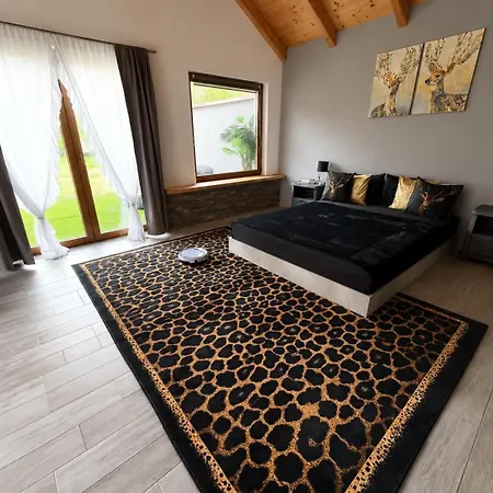Romantic House With Jakuzzi * Veszprémfajsz