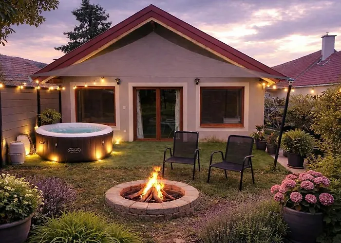 公寓 Romantic House With Jakuzzi Veszprémfajsz
