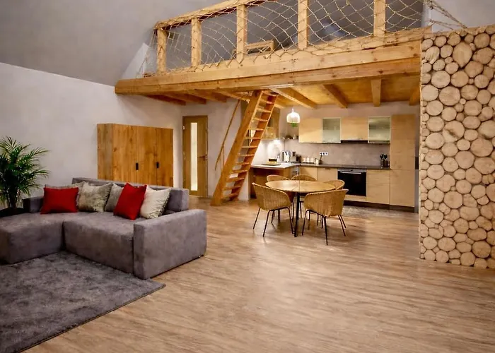 Romantic House With Jakuzzi * Veszprémfajsz